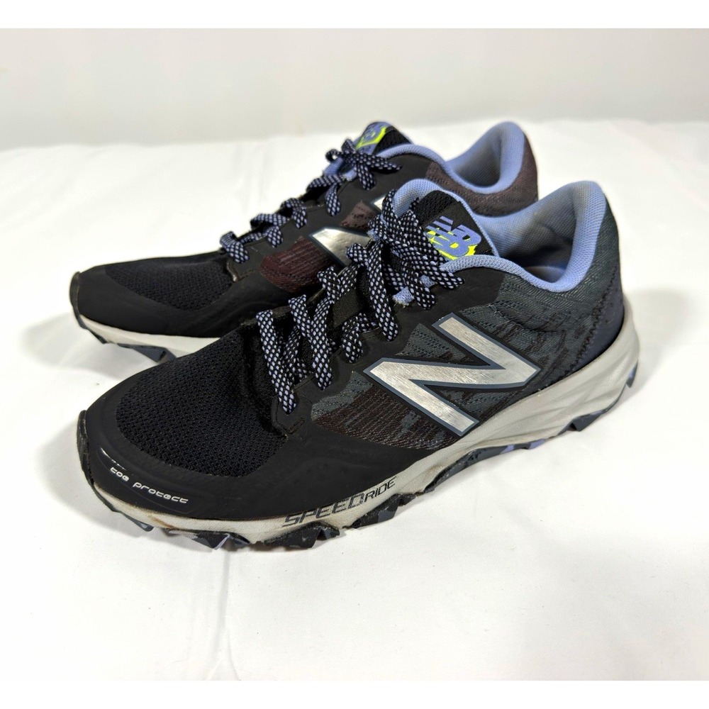 New Balance 690 v2 WT690LB2 Women's Trail Running Shoes Black Gray 8.5